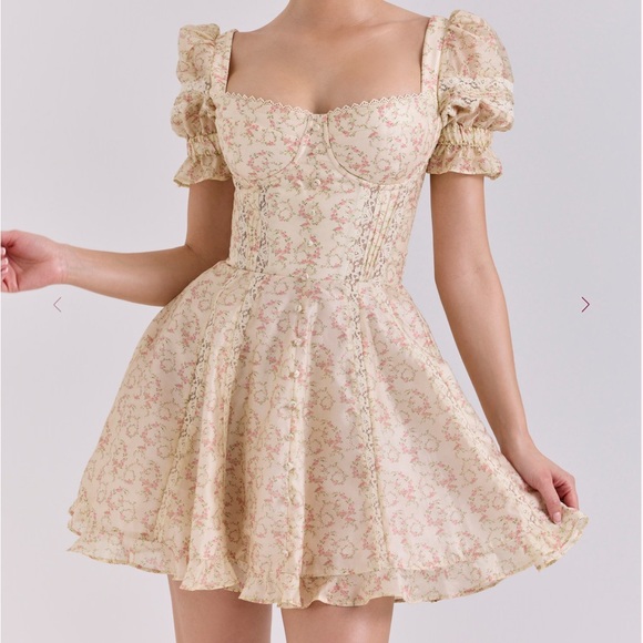 House of cb Melita Cream Floral Print Chiffon Puff Sleeve Mini Dress - Picture 1 of 5